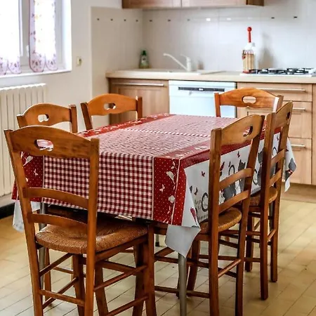 Joli - Piscine - 68m2 -