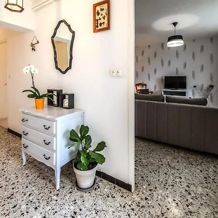 Joli - Piscine - 68m2 - דירה גיילאק